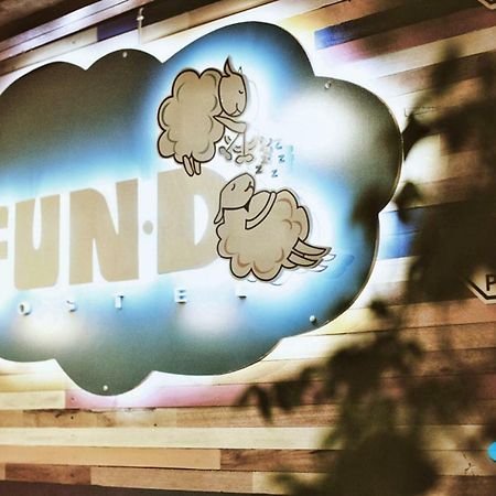 Fun-D Hostel Chiang Rai Buitenkant foto